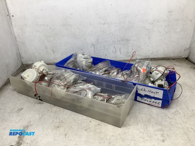 Lot 2-35389 - Lot of miniature electric foam wheels, 12V