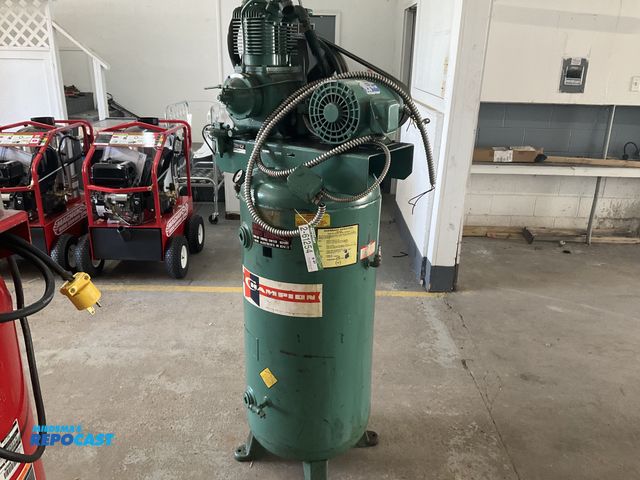 Lot 2-61254 - Champion VR5-6 Air Compressor