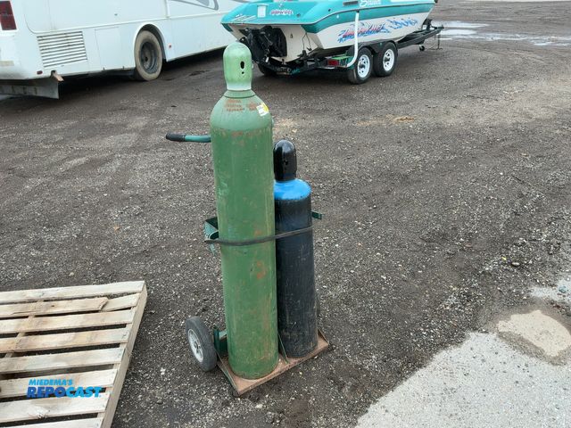 Lot 2-33011 - Used Oxygen and Acetylene Tanks with Two Wheel Dolly