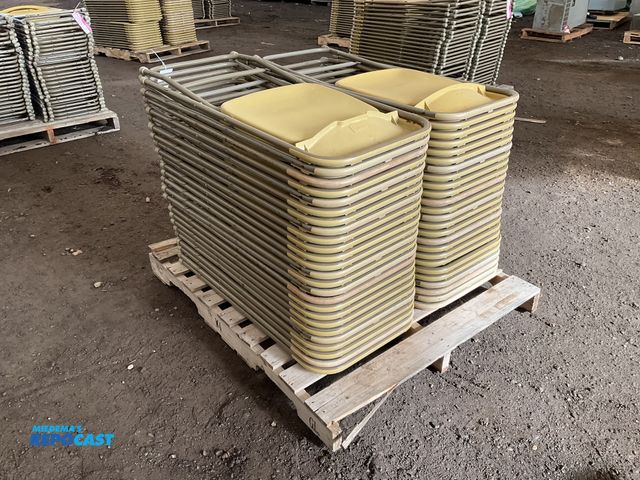 Lot 2-21849 - Approximately 50 Plastic Folding Chairs Metal Frame