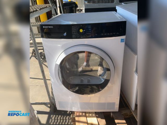 Lot 2-11552 - Scratch & Dent West Bend WB400FLDVW Dryer