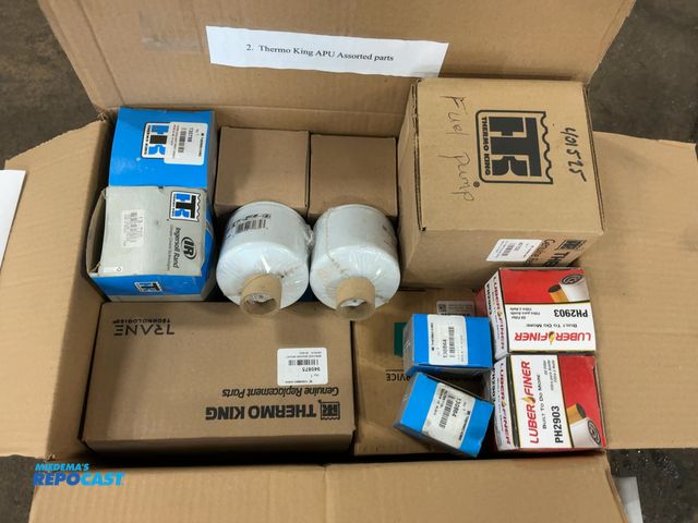 Lot 2-11096 - Lot of Assorted New Thermo King APU Parts including (1) Fuel Pump Kit with Pump #401525, TK Alternat...