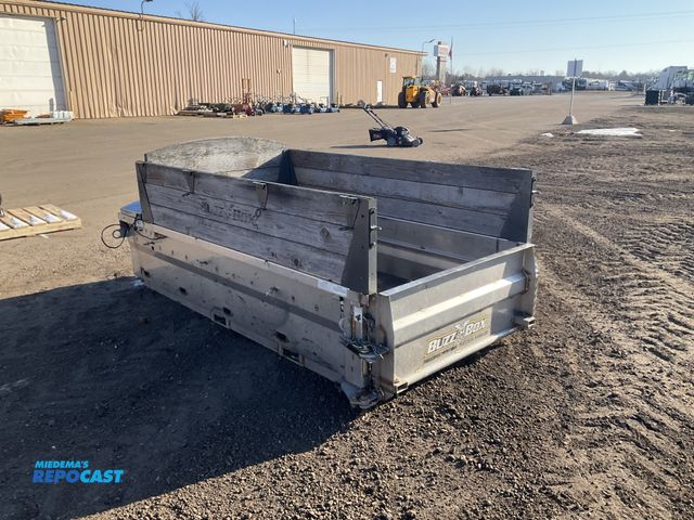 Lot 2-33621 - Buzz Box Material Handler model 8048S