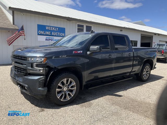 Lot 2-61208 - 2021 Chevrolet Silverado 1500 RST Crew Cab Standard Box Pickup Truck 4x4