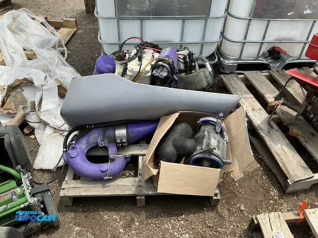Lot 2-74925 - Skid of seadoo jetski engine type 587,rear pump assy,seal,oil tank,seat.