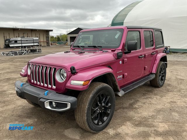Lot 2-90136 - 2022 Jeep Wrangler Unlimited Sahara 4XE SUV Hybrid 4x4