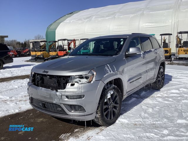 Lot 2-21494 - 2018 Jeep Grand Cherokee Overland 4WD SUV 4x4