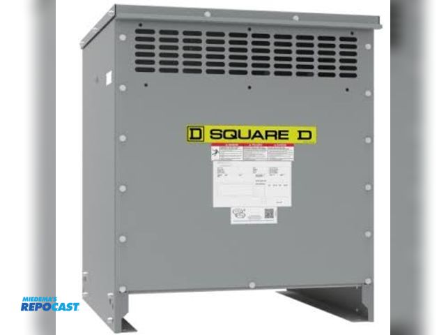 Lot 2-36601 - 45 kva square d transformer