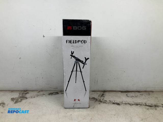 Lot 2-19583 - Bog Field Pod hunting rest