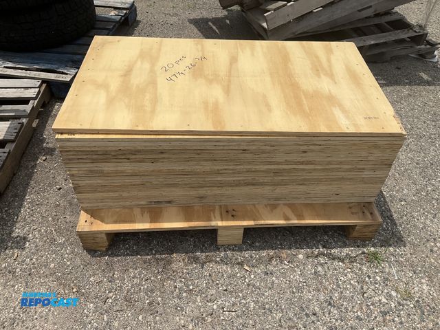 Lot 2-13117 - Lot of 20 sheets of wood size 47 1/4”X 26”X3/4”