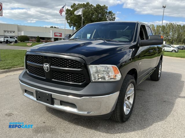 Lot 2-62968 - 2015 Ram 1500 Tradesman Double Cab Standard Box Pickup Truck 4x4
