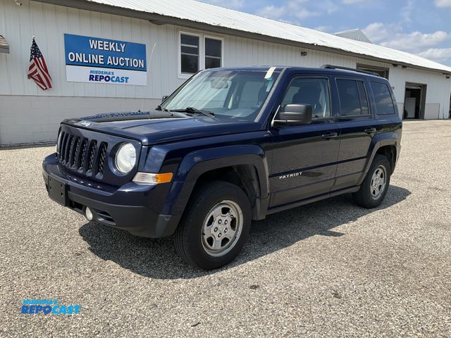 Lot 2-61877 - 2016 Jeep Patriot Sport 4WD SUV 4x4