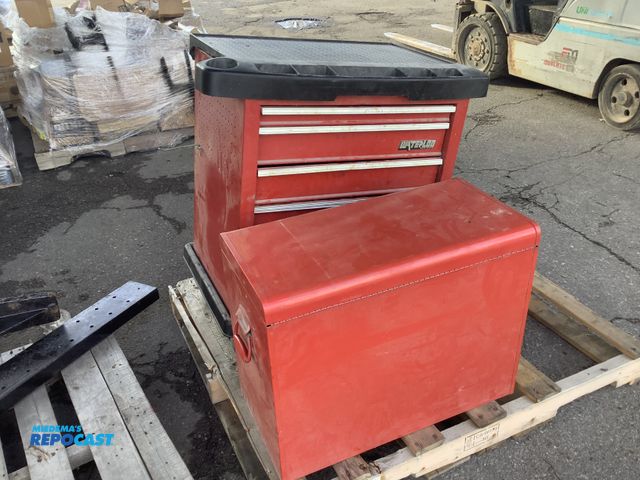 Lot 2-27903 - Waterloo series rolling tool cabinet with 10 drawer top box, used condition