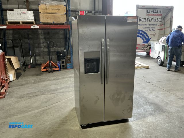 Lot 2-46428 - Scratch & Dent Frigidaire  FRSS2623ASN Refrigerator/Freezer