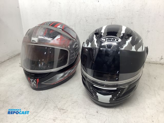 Lot 2-64471 - Lot of (2) helmets -black/white and red/black/white