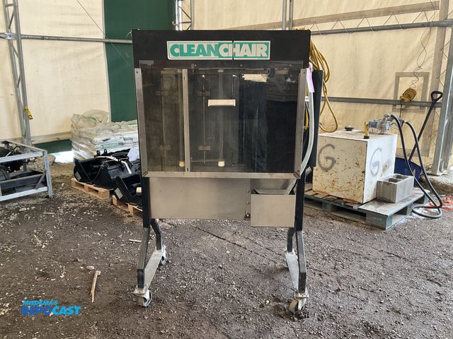Lot 2-24142 - Clean Chair Automatic Chair Washer for Folding Chairs