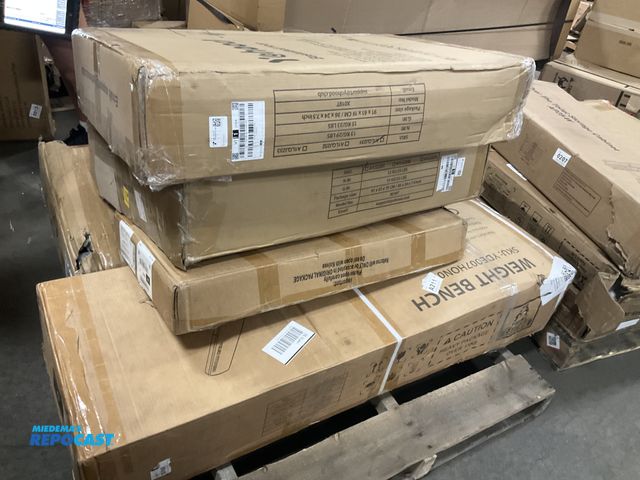 Lot 2-96630 - Skid lot of various exercise equiptment 2 basketball hoops, a mini fitness trampoline, a weight benc...