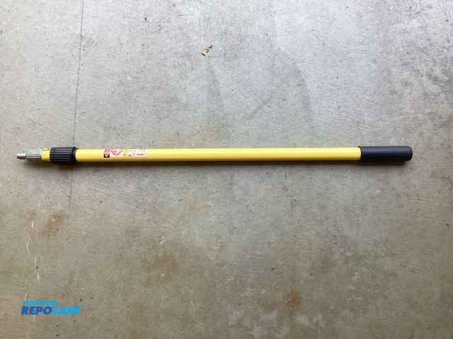 Lot 2-76440 - New fiberglass extension handle. Extends from 3 feet to 6 feet.