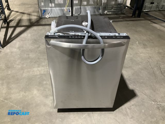 Lot 2-46425 - Scratch & Dent Frigidaire FDSH4501AS5A Dishwasher