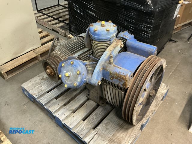 Lot 2-94393 - (2) Motors, Westinghouse Life-Line T #TBFC 3 phase and Ingersoll-Rand #154 Type 30