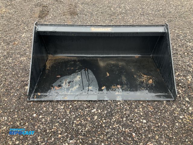 Lot 2-43174 - New Tomahawk 54" Dingo Smooth Bucket Quick Attach