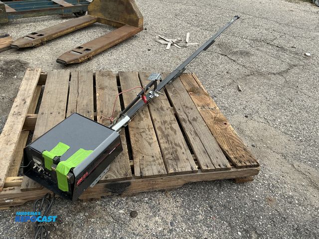 Lot 2-96324 - Craftsmen 1/2 hp garage door opener