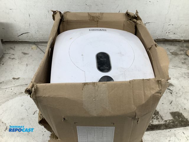 Lot 2-27954 - Fisoceny mini electric hot water heater
