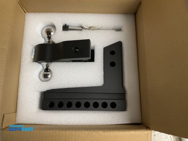 Lot 2-60213 - New Brand new Groking dual hitch kit with 2” and 2 5/16” ball, receiver, lock and keys.