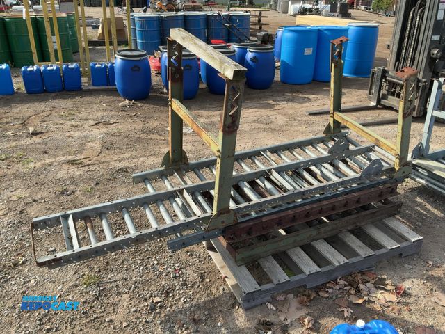 Lot 2-62873 - Lot of (4) assorted roller track conveyors.