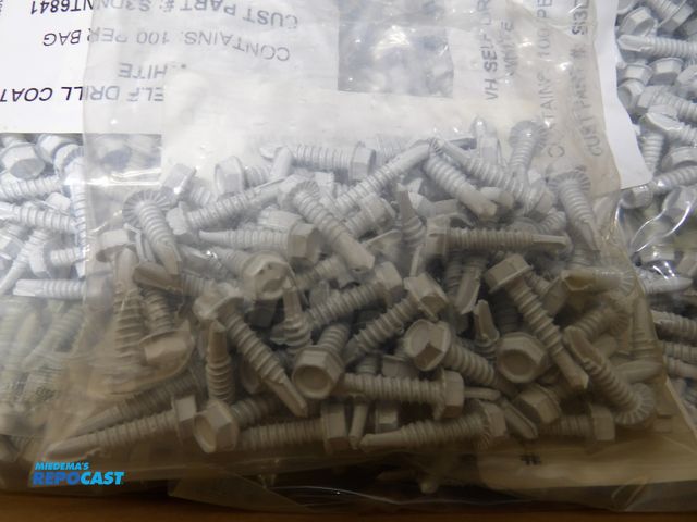 Lot 2-51020 - lot of 5,000 new 12x1" self drilling screws, hex washer head, 50 packs with 100 each