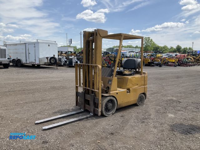 Lot 2-44711 - Mitsubishi FGC20 Forklift