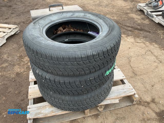 Lot 2-33390 - (3) Used Arisun Size 205/75D15 Trailer Tires