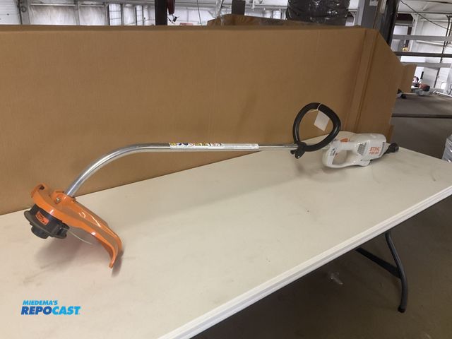 Lot 2-23188 - New Stihl FSE 60 Electric String Trimmer