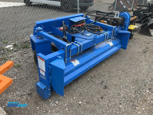 Lot 2-31771 - AGROTK Topcat SSSCR72 Skid Steer Soil Conditioner Quick Attach Hydraulic Powered