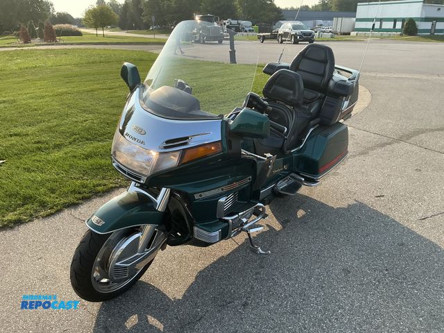 Lot 2-14723 - 1995 Honda Goldwing 1500 Motorcycle