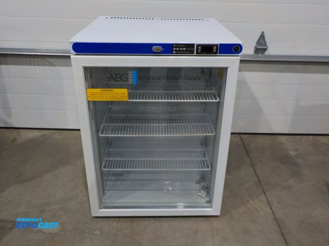 Lot 2-37881 - Commercial ABS Bio Tech Supply Refrigeration Unit, Digital Temperature Controller, (3) Adjustable Sh...