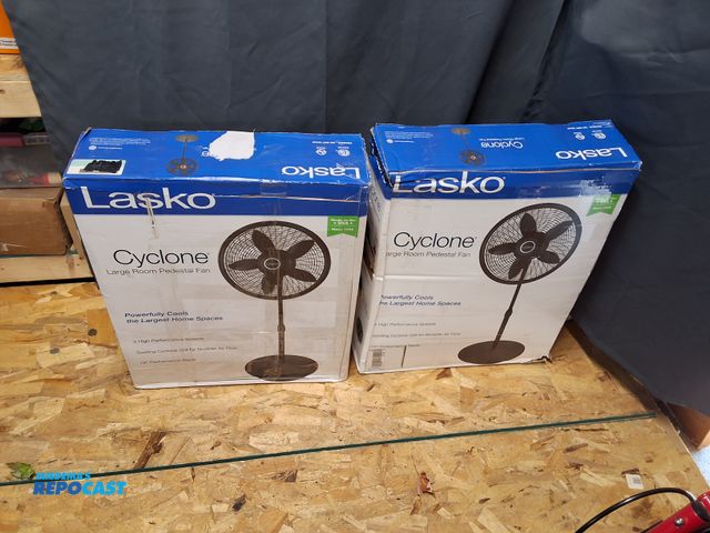 Lot 2-62997 - (2) LASKO CYCLONE LARGE ROOM PEDESTAL FANS