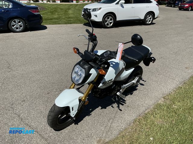 Lot 2-40761 - 2025 Honda Grom Motorcycle
