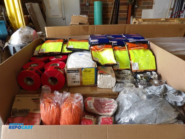 Lot 2-53958 - New Pallet load of. new overstock
Safety Products, Such as gloves, vest glasses, wipes and more