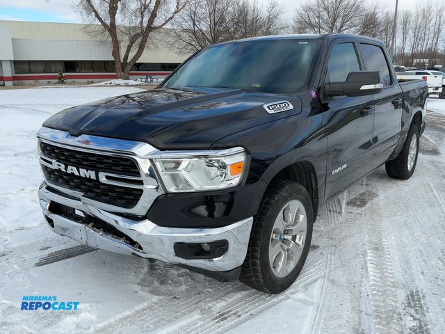 Lot 2-43332 - 2022 Ram 1500 Bighorn Crew Cab Pickup Truck 4x4