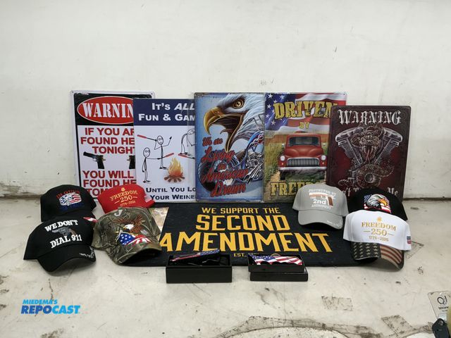 Lot 2-76887 - Lot of various Patriotic Memorabilia: Signs, Knives, &amp; Ballcaps