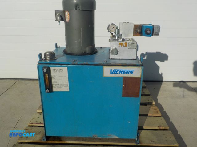Lot 2-33874 - -1 Vickers Hydraulic Power Systems, Model #3042698, 5HP, 208-230/460 Volts, 3 Phase, Vickers Directi...
