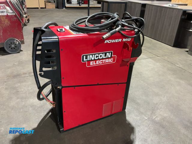 Lot 2-22629 - Lincoln Electric POWER MIG® 260 MIG Welder