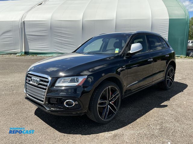Lot 2-30306 - 2016 Audi SQ5 Hybrid Prestige quattro SUV AWD
