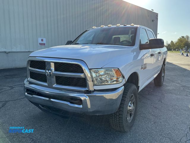 Lot 2-61049 - 2017 Ram 3500 Tradesman Crew Cab Standard Box Pickup Truck 4x4