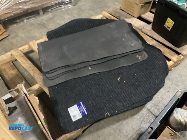 Lot 2-27404 - Black Other Indoor/outdoor rugs multi-function 3’ x 4’