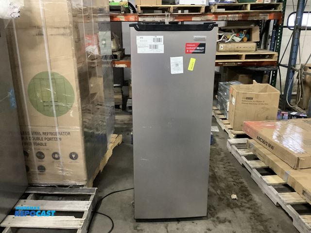 Lot 2-74231 - Frigidaire EFRF698-C Other Upright freezer