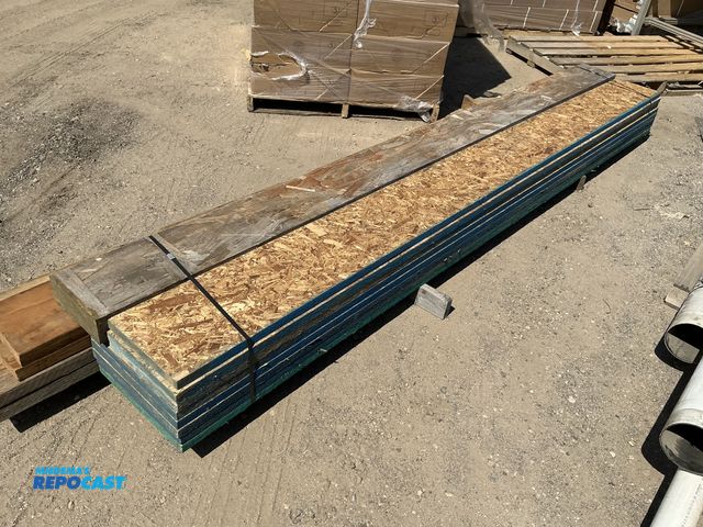 Lot 2-75554 - Bundle of OSB headboards for floor &amp; laminated beam