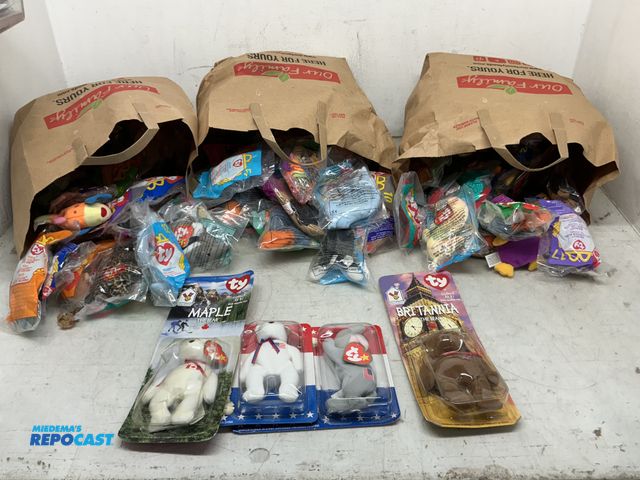 Lot 2-93350 - Lot of Various Mc Donald’s ty Collector Animals