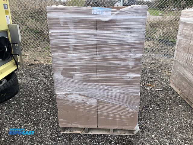 Lot 2-91538 - Oldcastle SP1S1E Approximately 72 of 8x8x16” Burnt Umber Blocks